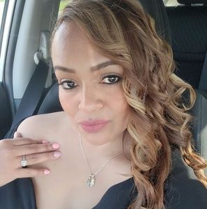 Meet your Posher, Maritza